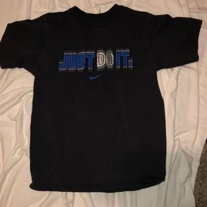 Nike t shirt